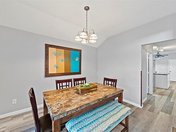 4th image of 3329 Aqueduct Ct
