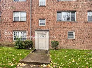 3866 Woodridge Rd APT 6, Cleveland, OH 44121
