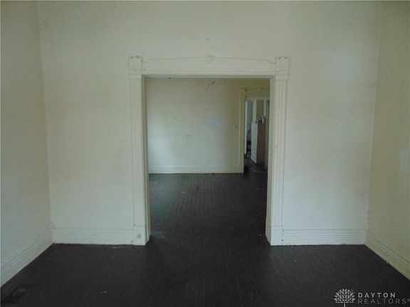 3rd image of 238 Alton Ave #236