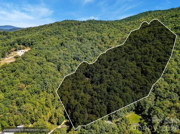 172 Rocky Top Ridge Dr, Fletcher, NC 28732