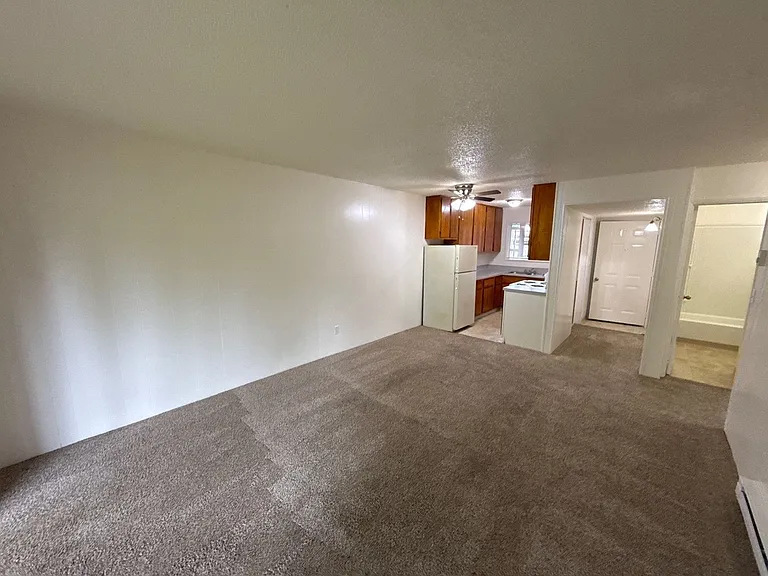 528 SW Levens St #2 — Photo 7