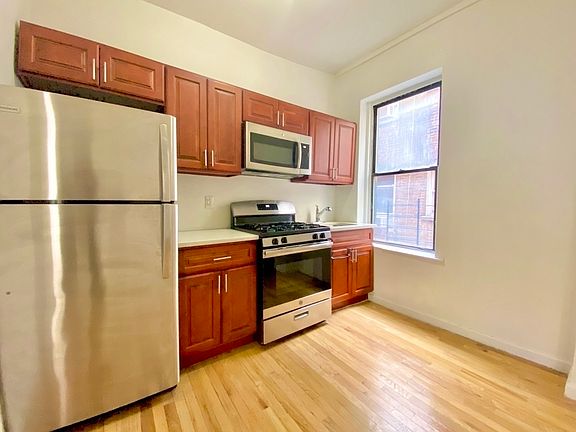 3rd image of 2083 Amsterdam Ave #4EE