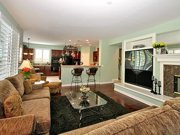 4th image of 1645 Windemere Dr