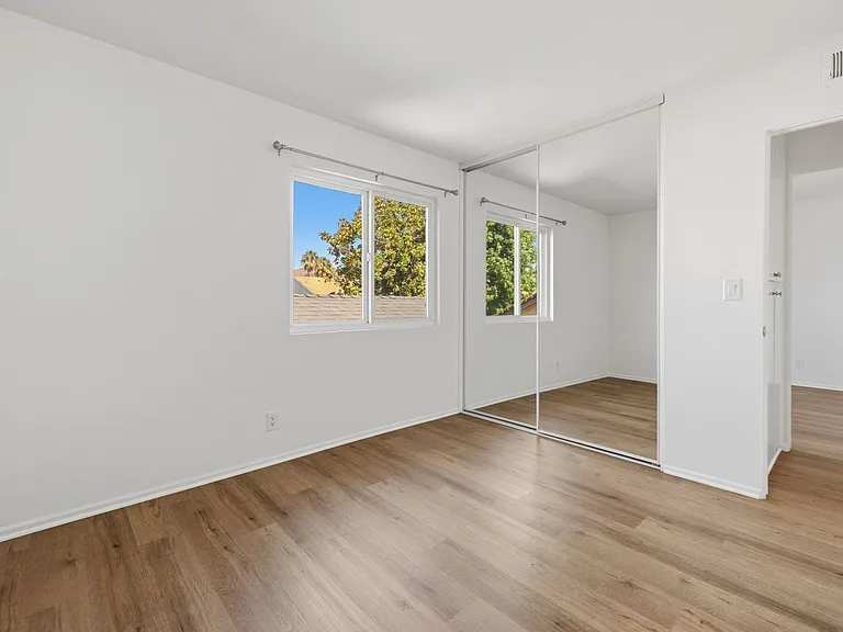 5658 Slicers Cir — Photo 26