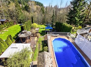13380 McCauley Cres, Maple Ridge, BC V4R2V2