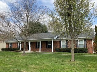 11705 Autumn Leaves Ln, Knoxville, TN 37934
