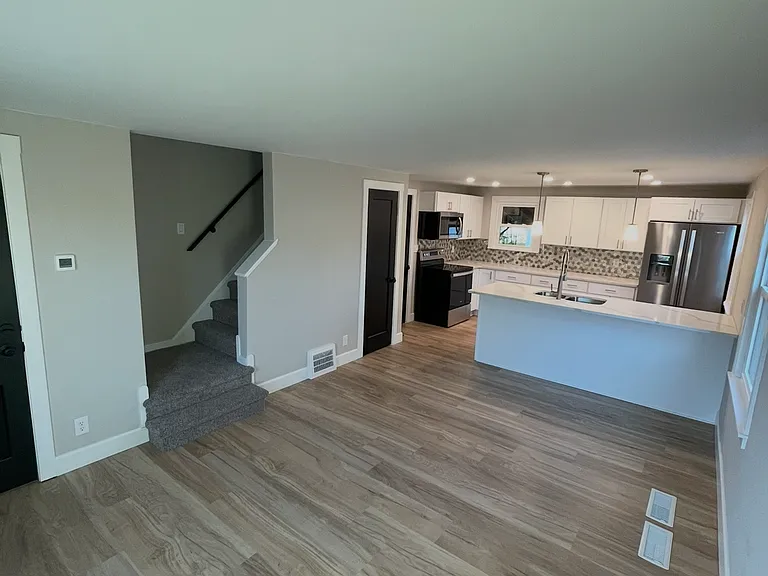 139 Mayville Ave — Photo 1