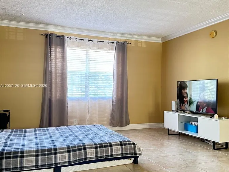 1300 Moffett St #214 — Photo 5