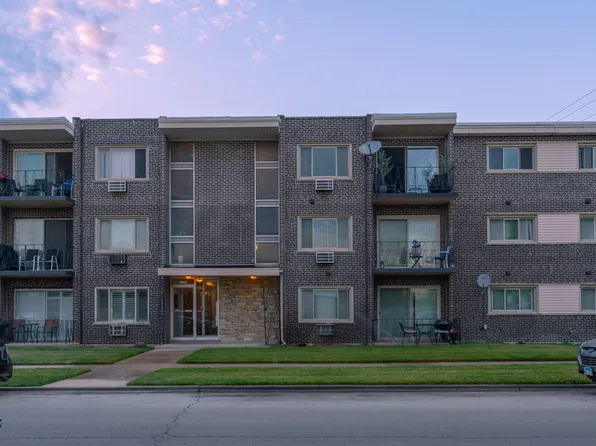 3158 W 88th St APT 103, Evergreen Park, IL 60805