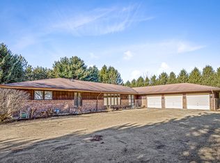 15109 Marengo Rd, Union, IL 60180