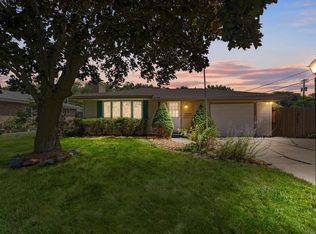 5033 Ruby Ave, Racine, WI 53402