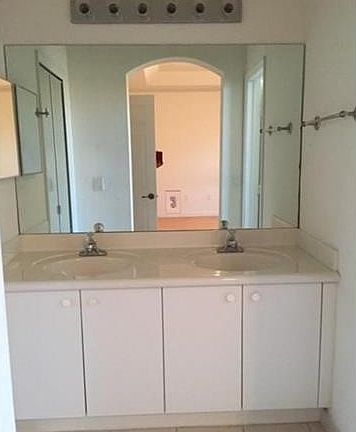 3rd image of 10876 NW 79th St #0000