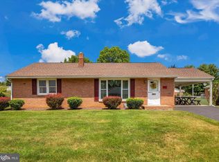17228 Cloverleaf Rd, Hagerstown, MD 21740