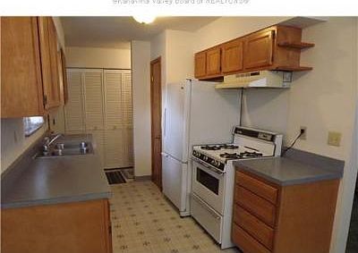 3rd image of 726 57th St SE