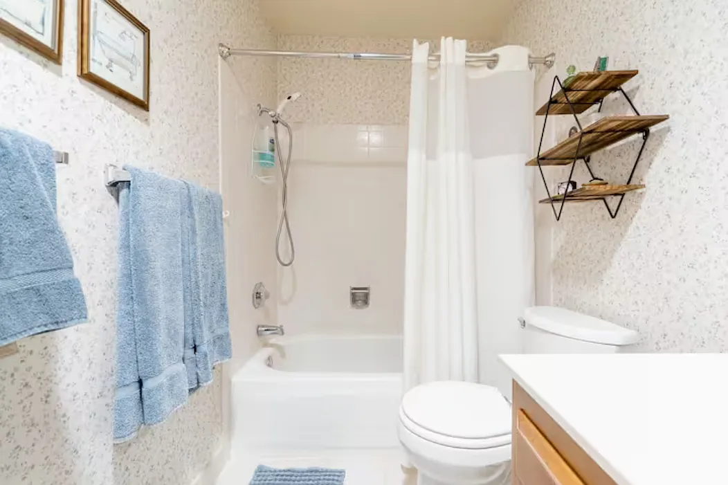 3319 Ashburton Dr — Photo 4