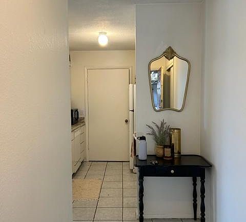2nd image of 402 Fredericksburg St #2