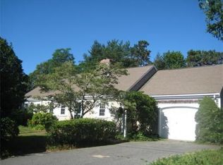39 Camelot Rd, Yarmouth Port, MA 02675