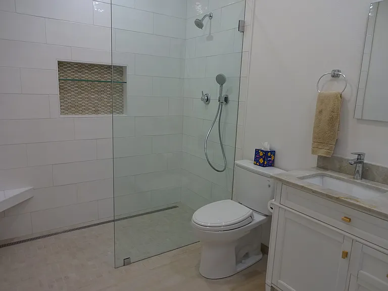 228 1/2 Dean Dr — Photo 29