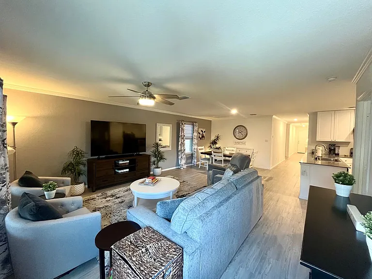 7715 Yeti Park — Photo 15