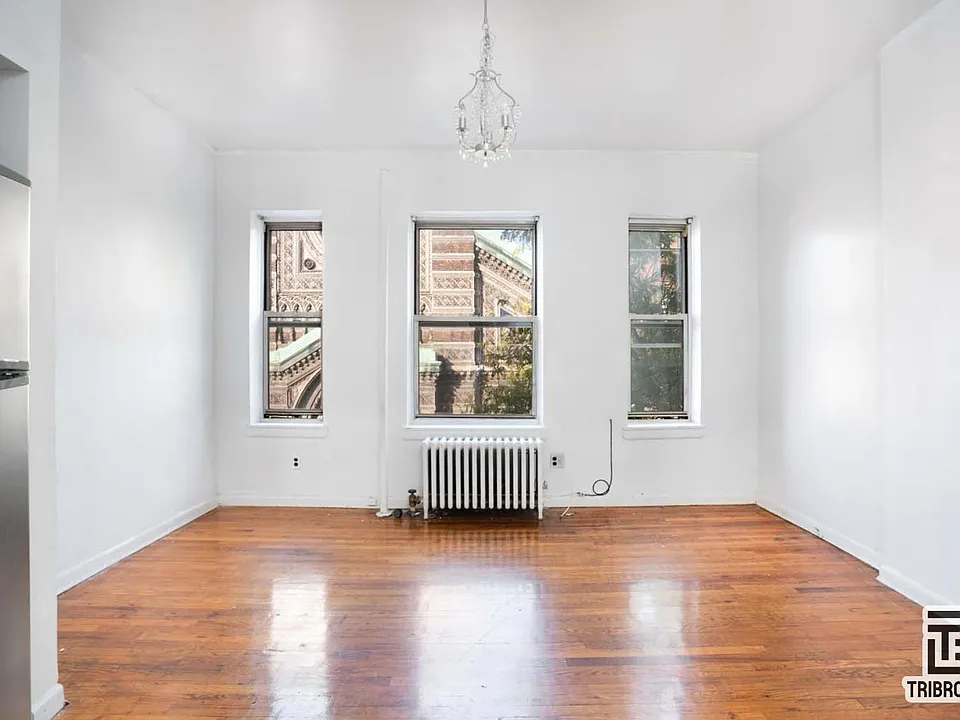 204 W 132nd St #4A