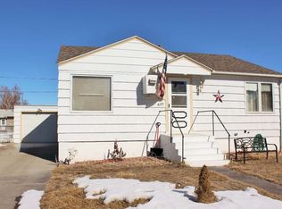 625 Thomas Ave, Worland, WY 82401