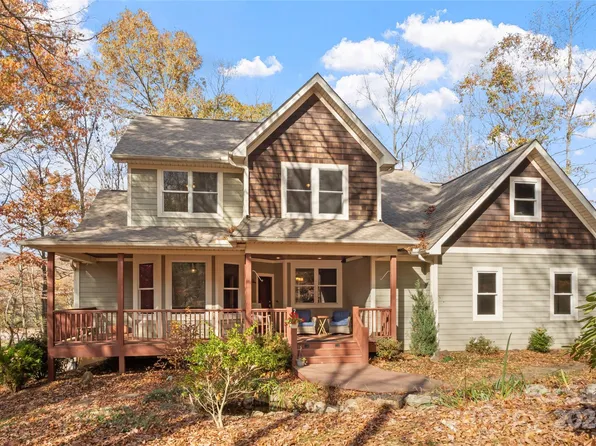 11 Maple Cove Dr, Swannanoa, NC 28778