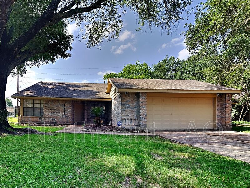 1st image of 19914 Fort Stanton Dr
