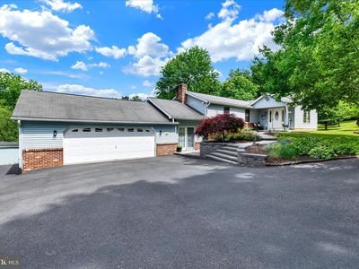 1149 Fawn Grove Rd, New Park, PA, 17352