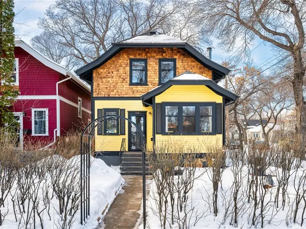 702 Lansdowne AVENUE, Saskatoon, SK S7N 1E5