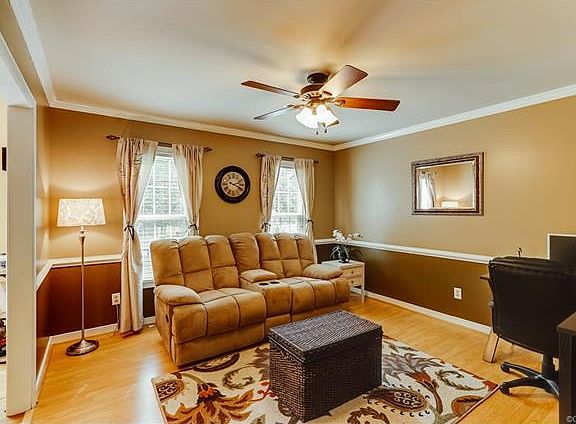 5th image of 8600 Woodlake Dr