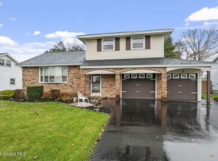 26 Old Fort Ave, Schenectady, NY 12306