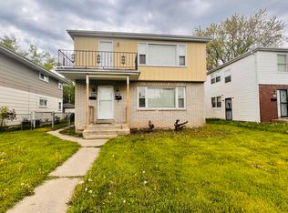8907 W Hampton Ave, Milwaukee, WI 53225