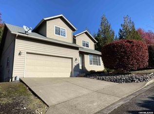 1949 Mikkelobe Pl NW, Salem, OR