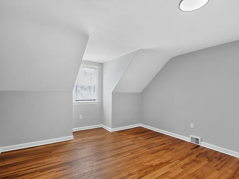 239 S Sparks St — Photo 31