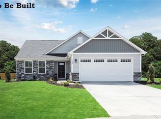 209 Hidden Cv, Amherst, OH 44001