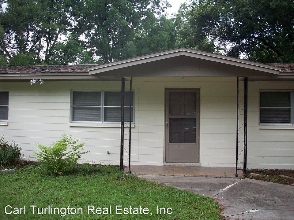 1st image of 709 NW 19th Ave