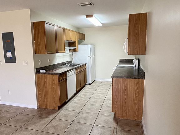 4th image of 1019 SE 11th St #11214677