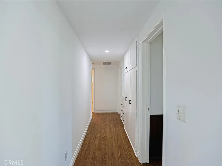 1200 W Rowan St — Photo 24