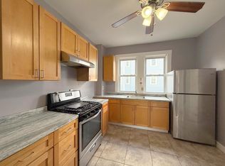 196 Sherman St #1, Cambridge, MA 02140