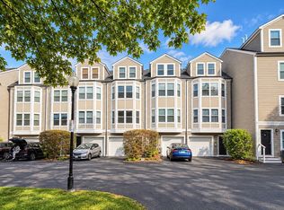 310-324 Rindge Ave #316-6, Cambridge, MA 02140