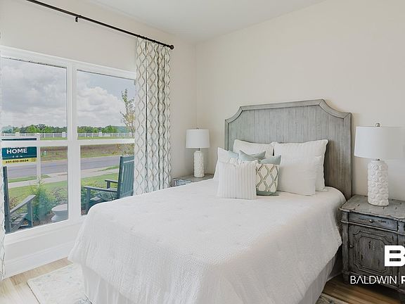 3rd image of 26667 Sonesta Dr