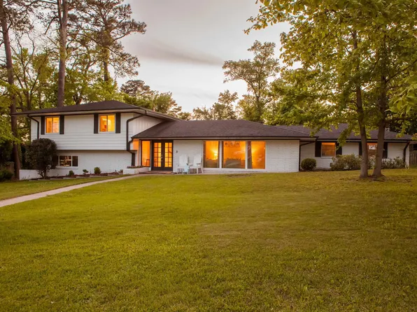 1016 Oaklawn Dr, Vestavia Hills, AL 35216