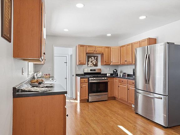 5th image of 2330 South Sunny Slope ROAD