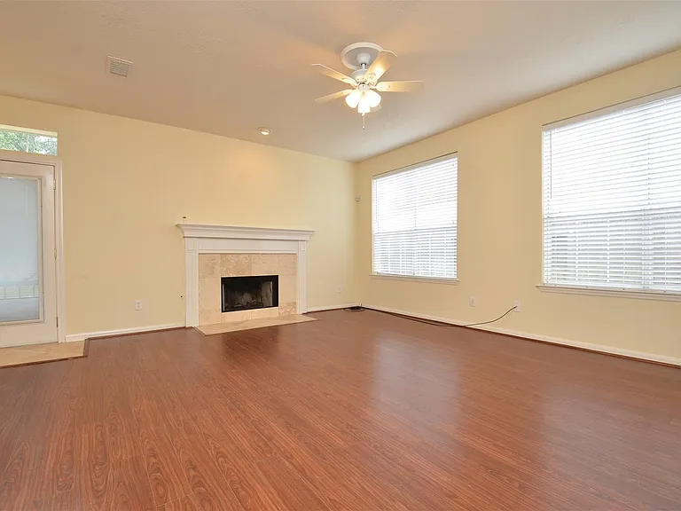 1218 Irish Mist Ct — Photo 28