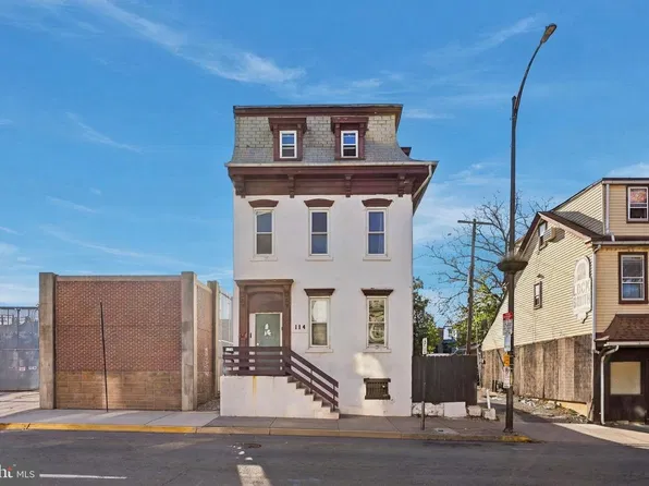 114 S 8th St, Allentown, PA 18101