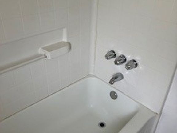 4th image of 74-895 Kealakehe St #4