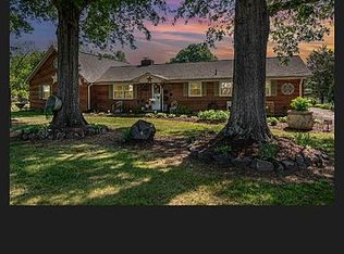 1804 Farmington Rd, Mocksville, NC 27028