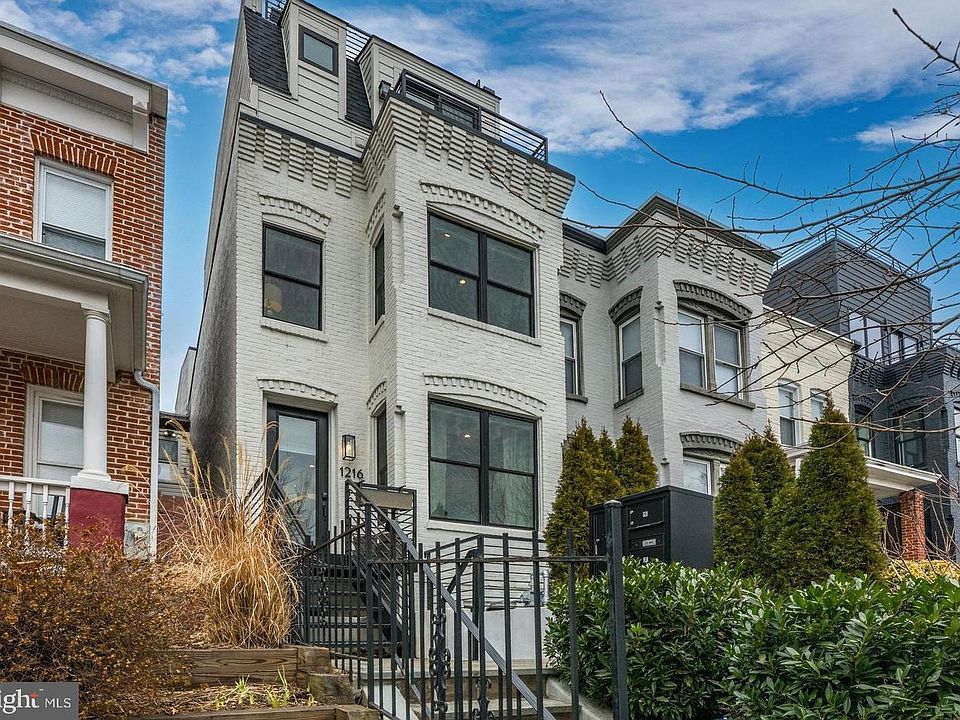 1st image of 1216 I St NE Penthouse A