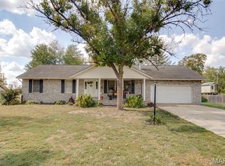 310 S Clinton St, Bunker Hill, IL 62014