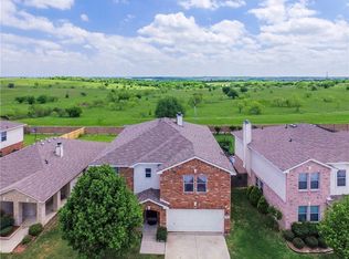 10013 Cougar Trl, Fort Worth, TX 76108